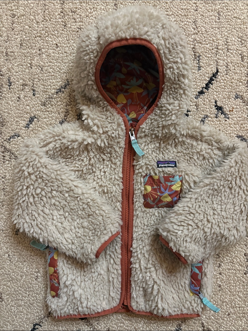 Patagonia kids Sherpa Hooded Jacket (2T)